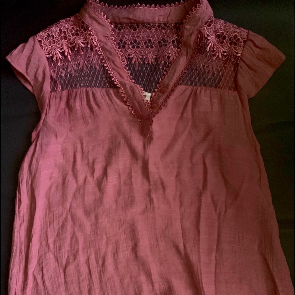 quarter sleeve top